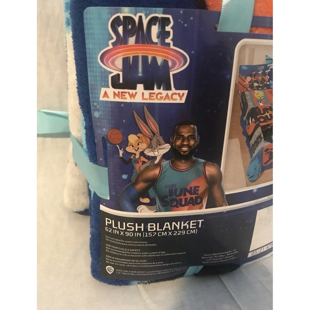 Space Jam: A New Legacy plush blanket featuring LeBron James Looney Tunes